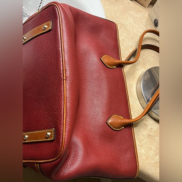 Dooney & Bourke Handbag, Pebble Grain Tote w/Wristlet Wallet, leather, red - Picture 11 of 16